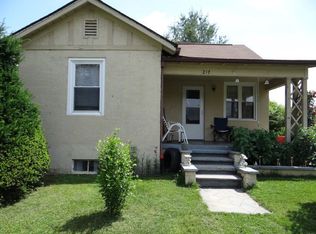 217 Poplar Ave, Chilhowie, VA 24319