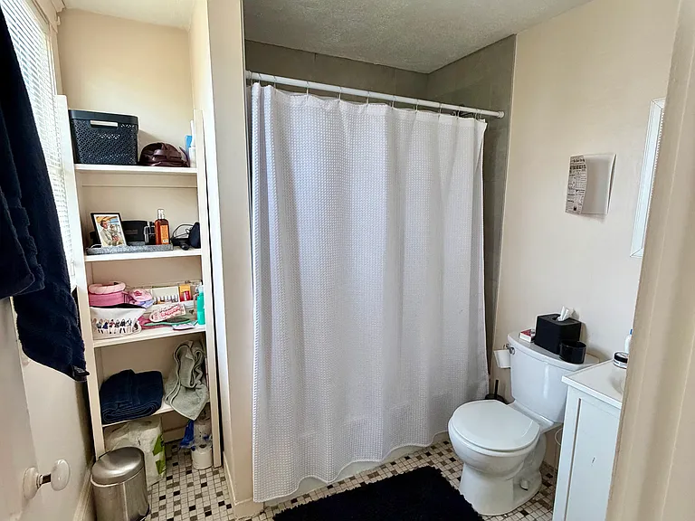 82 Verchild St #4 — Photo 6