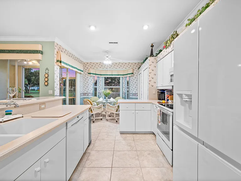 20606 Candlewood Holw — Photo 26