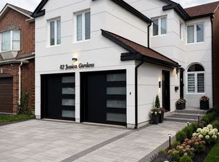 42 Jessica Gdns, Vaughan, ON L4J3G2
