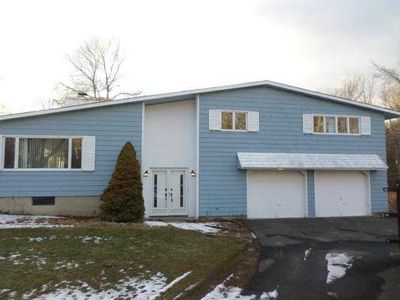 59 Birchwood Ter, Middlebury, CT, 06762