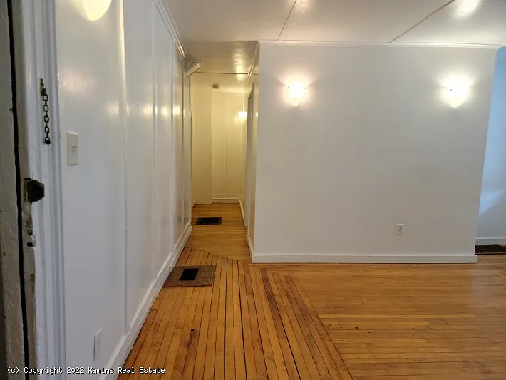 50 Kendrick Pl #1 — Photo 4
