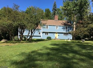 15 Cedar Waxwing Rd, Hackettstown, NJ 07840