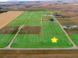 661 Harmony Loop, Hazen, ND 58545