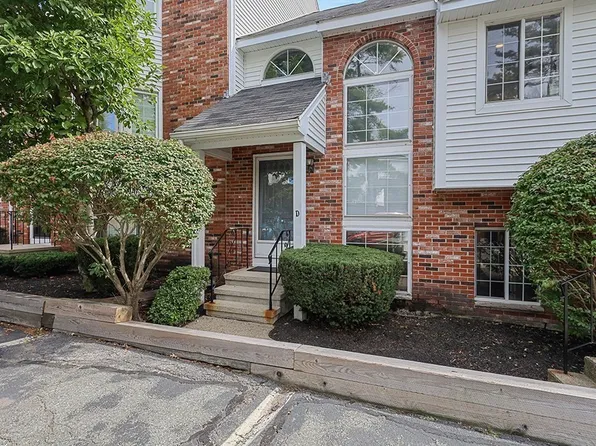 159 Tall Oaks Dr Unit D, Weymouth, MA 02190