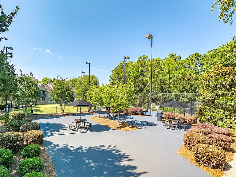 10040 - The Fairways - Courtyard 2 (1)