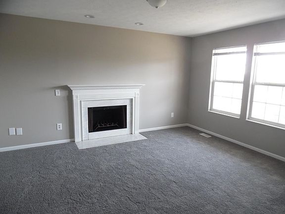 4th image of 365 Timber Hill Dr