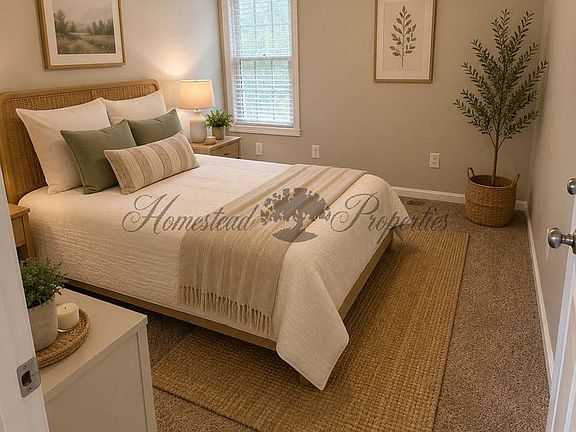4th image of 507 1/2 Lamont St