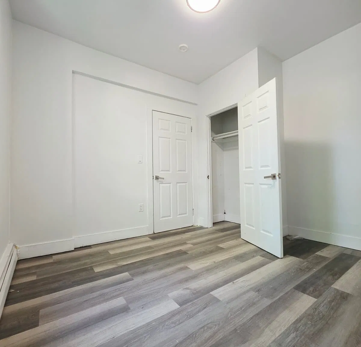 2 bed, 800 sqft, $1,850 — Photo 2