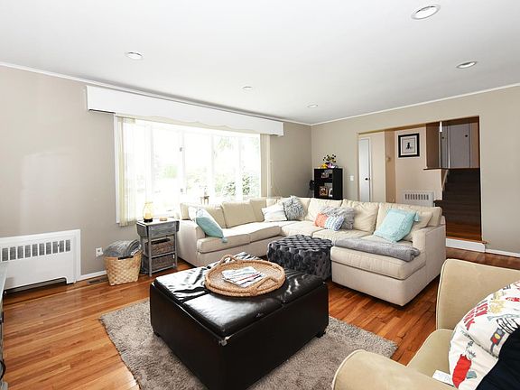 4th image of 78 Birch Ln