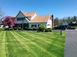 128 Lake St, Wilson, NY 14172