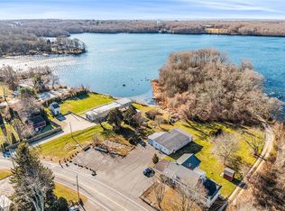 1023 Old Stafford Rd, Tiverton, RI 02878