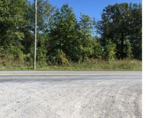 1404 Neubrecht Rd, Lima, OH 45801