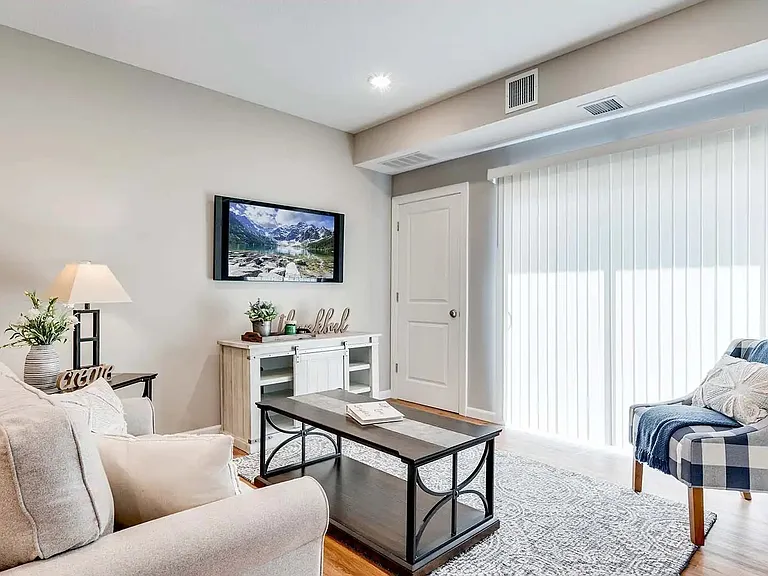 Circle Pines, MN Lexington Lofts | Rowan | Living