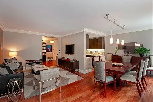 Rented by Level Group | media 17