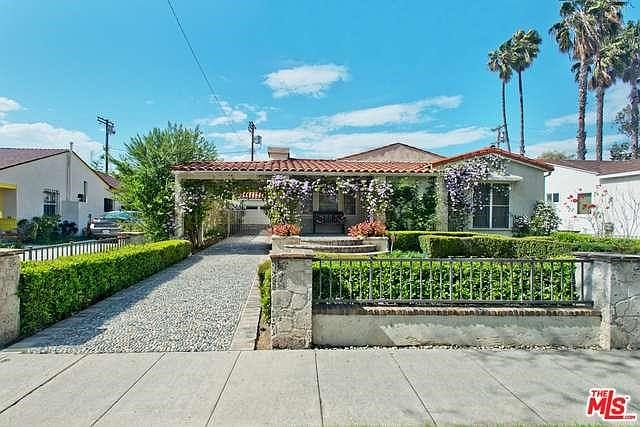 1st image of 10979 Ayres Ave