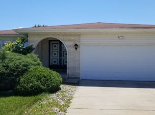 6201 157th St, Oak Forest, IL