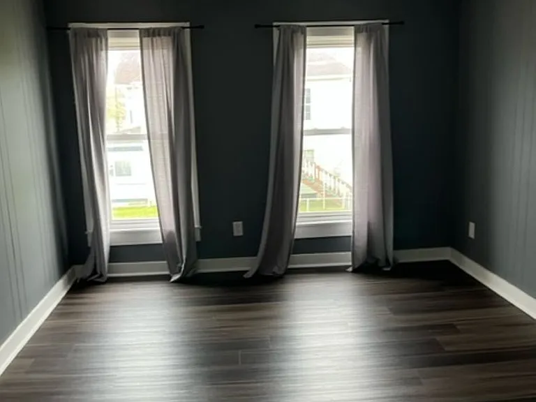 1813 Beaver St — Photo 3