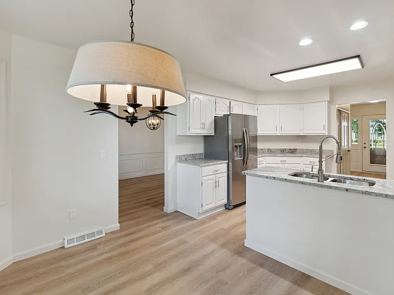 2410 Wealdstone Rd — Photo 21