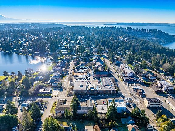 4th image of 2014 SW 152nd Street