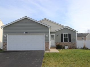 1856 Butterfield Rd, Woodstock, IL 60098