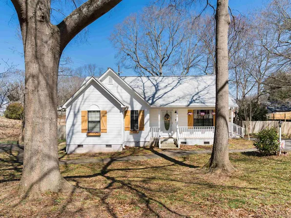 127 Loblolly Dr, Spartanburg, SC 29303