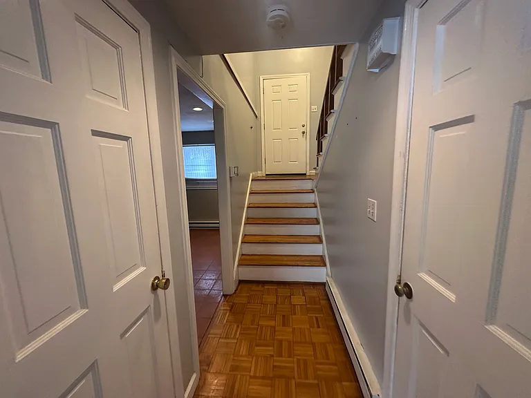 87 Phelps St #87 — Photo 18