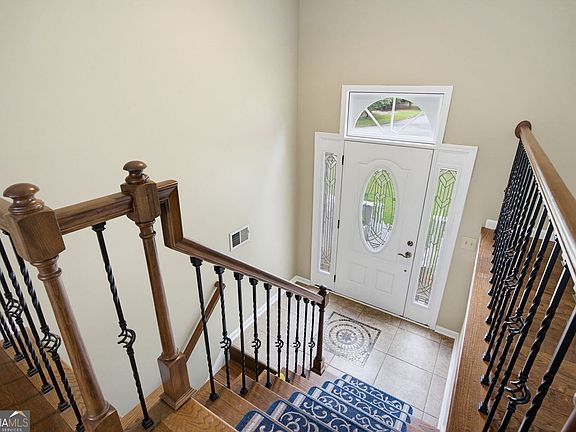 4th image of 1822 Penrose Ct
