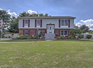 12 Briarwood Ct, Jackson, NJ 08527