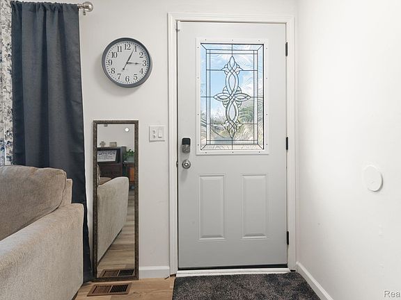 4th image of 16296 Picton Ct