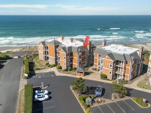 1125 NW Spring St APT A303, Newport, OR 97365