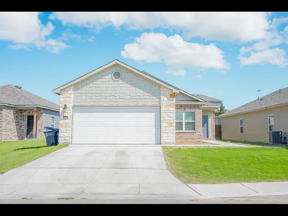 10538 Lateleaf Oak #10538
