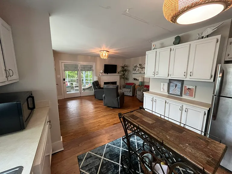 305 N Channel Dr — Photo 6