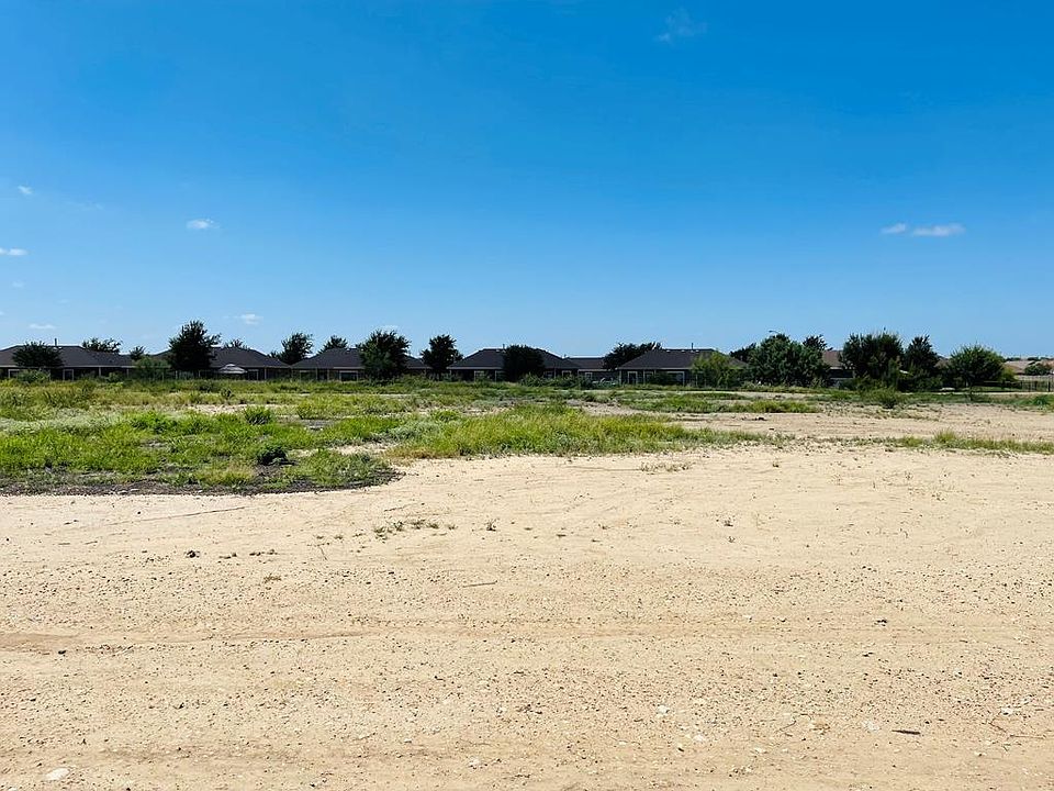 2nd image of 2654 2nd St Lot 4