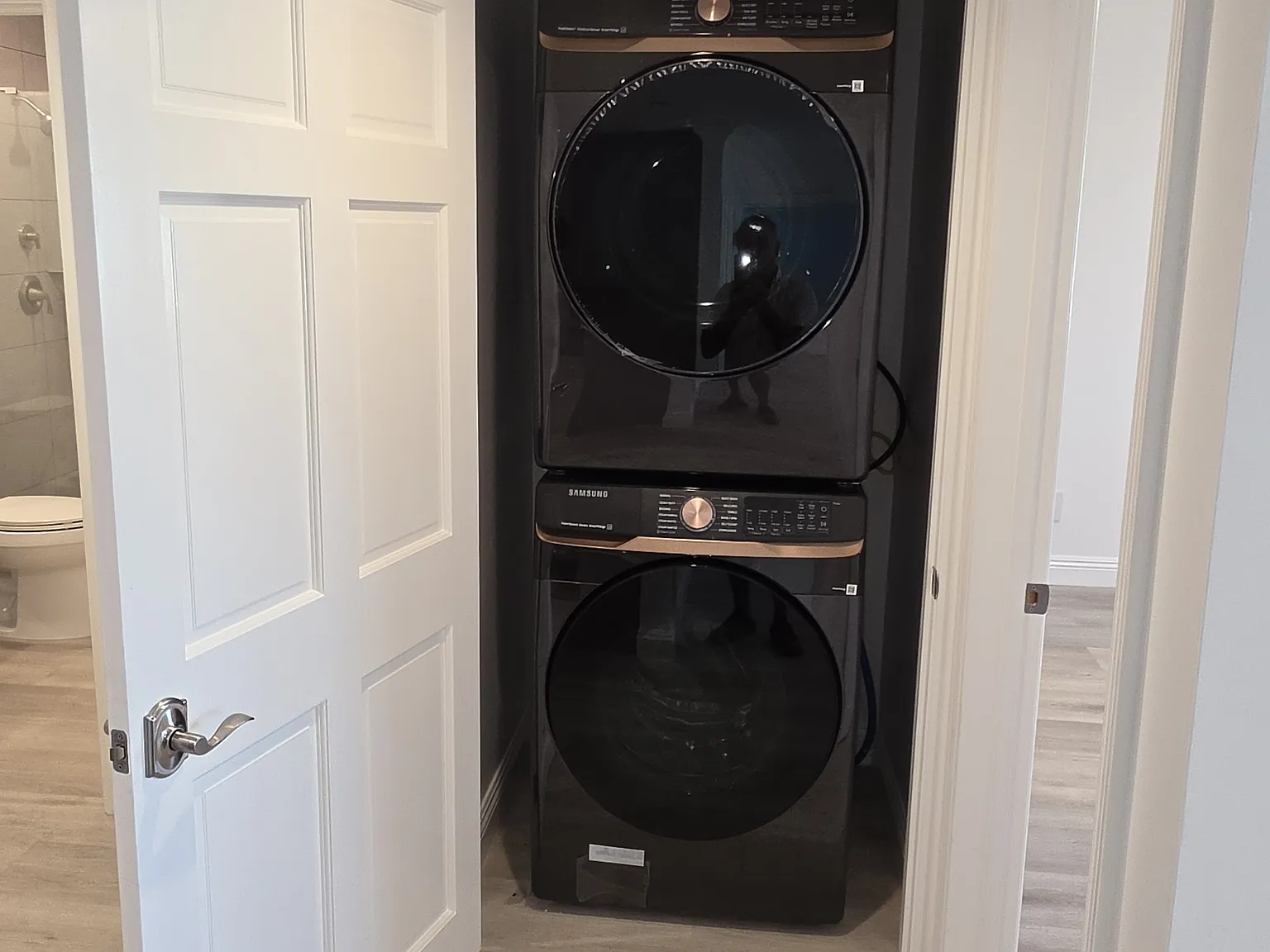 2 bed, 1230 sqft, $4,500 — Photo 4