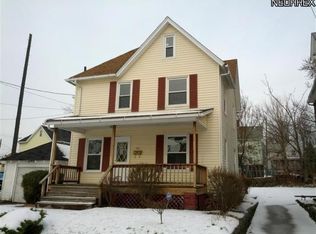 1811 2nd St NE, Canton, OH 44704