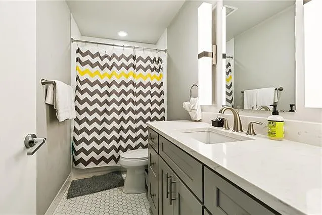 900 Bartholomew St #419 — Photo 10