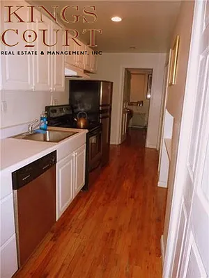 Rented by Kings Court Real Estate | media 6