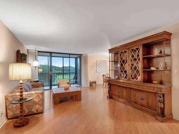 7835 Lakeside Boulevard #945, Boca Raton, FL 33434