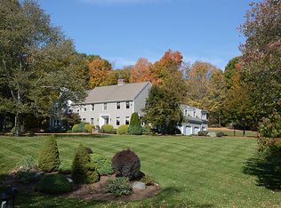 35 Aarons Ct, Ridgefield, CT 06877
