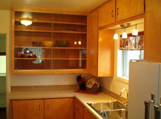 1106 S 4th Ave, Kelso, WA