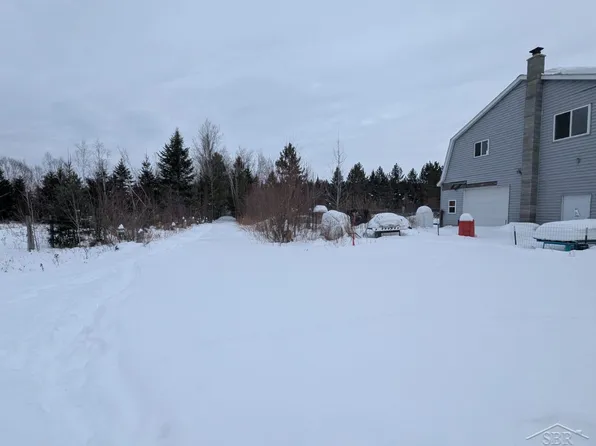 1709 Balsam Hwy, Posen, MI 49776