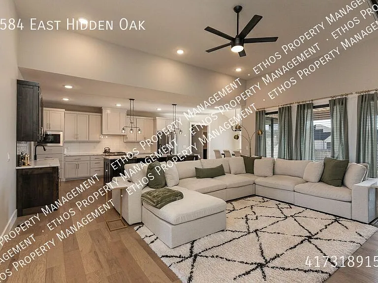 4584 E Hidden Oak St — Photo 8