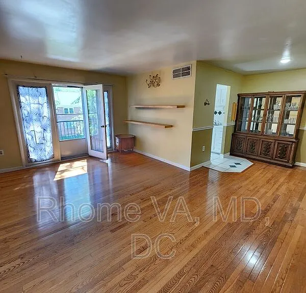 9473 Fairfax Blvd #301 — Photo 1