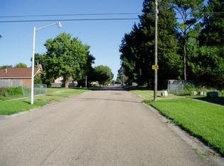 8922 Pascagoula Dr, Baton Rouge, LA 70810