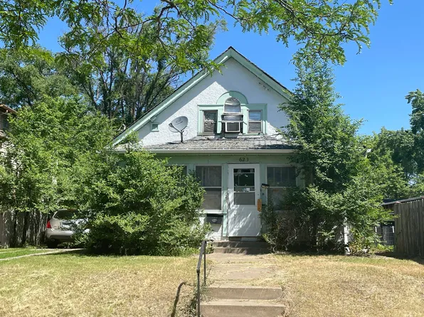 623 19th Ave NE, Minneapolis, MN 55418