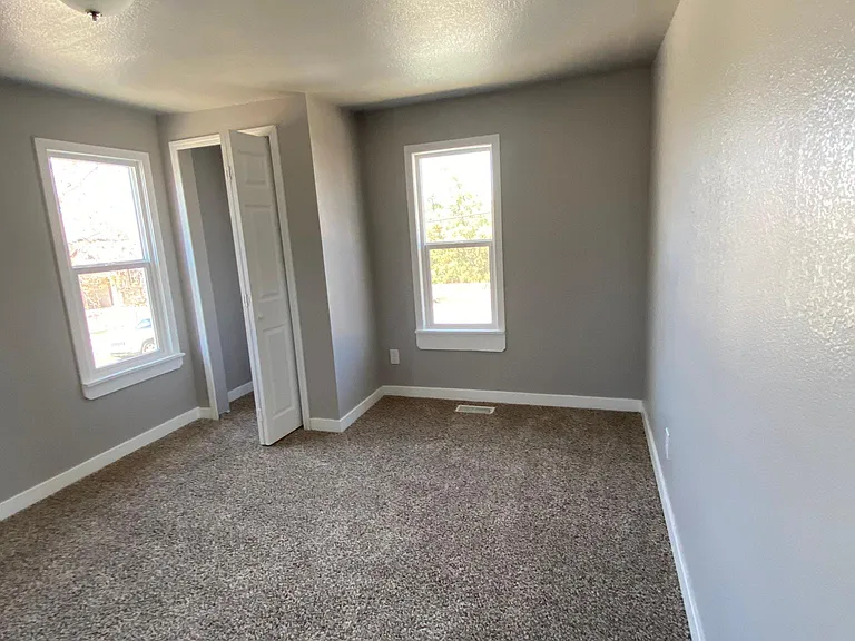 1208 Taylor Ave — Photo 13
