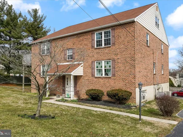 641 W Springfield Rd #B-3, Springfield, PA 19064