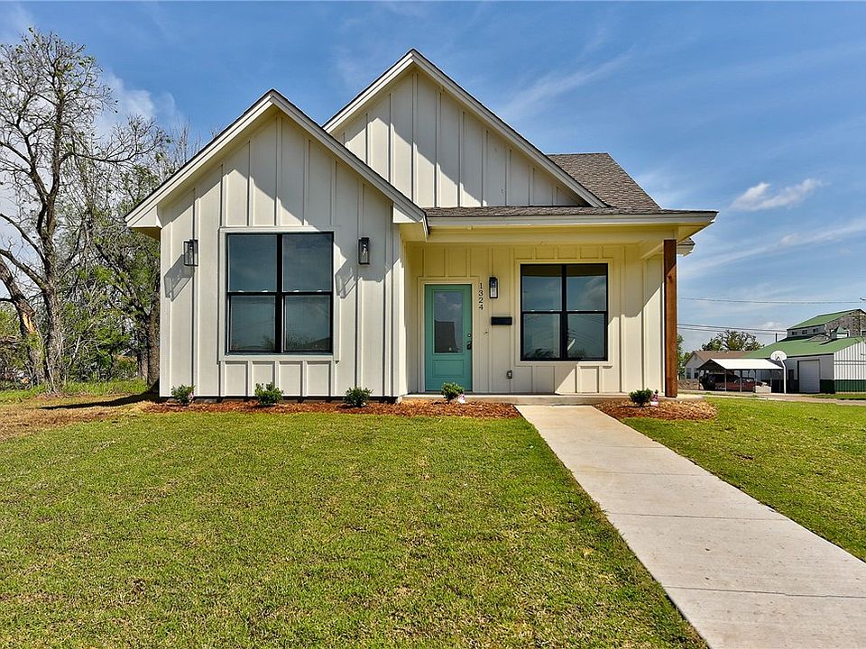 1324 E Cleveland Ave, Guthrie, OK 73044 Zillow