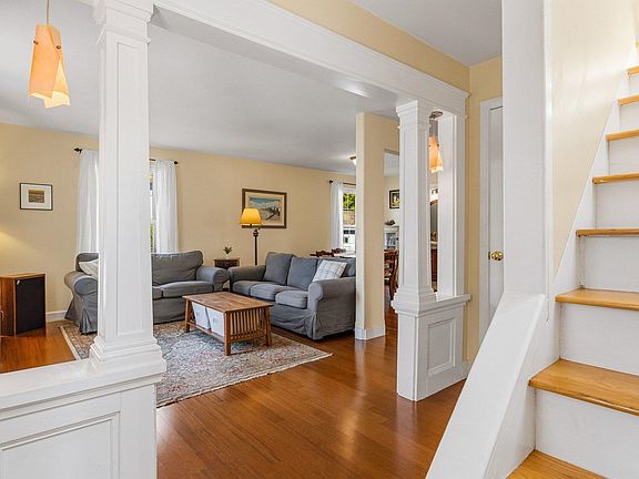 4th image of 37 Washington Street #A